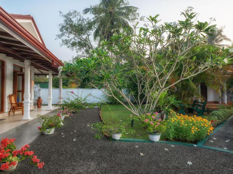 Araliya Villa Moragalla Bagian luar foto